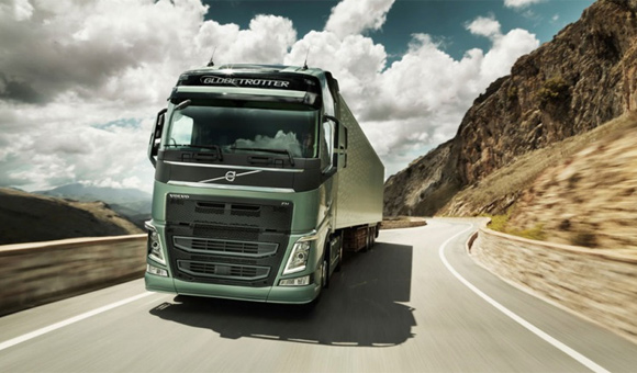 新疆：运费三连跳，出疆遇难题 